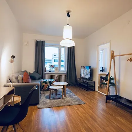 Le Petit Sommelier - 1 Bedroom, Near Metro, Garden View Helsinki Exterior photo