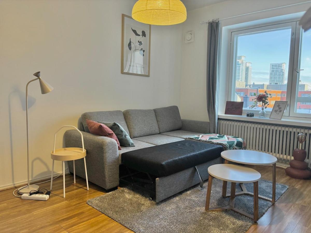 Apartment Le Petit Sommelier - 1 Bedroom, Near Metro, Garden View
